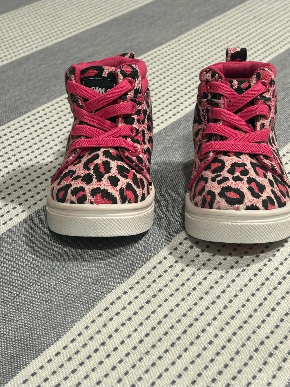 oomphies bold leopard
